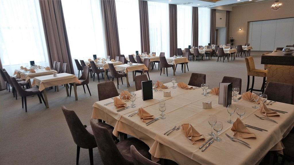 Miznah Hotels & Resorts Backa Topola Exteriör bild