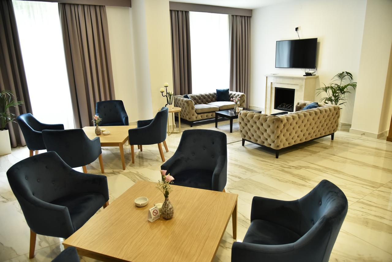 Miznah Hotels & Resorts Backa Topola Exteriör bild