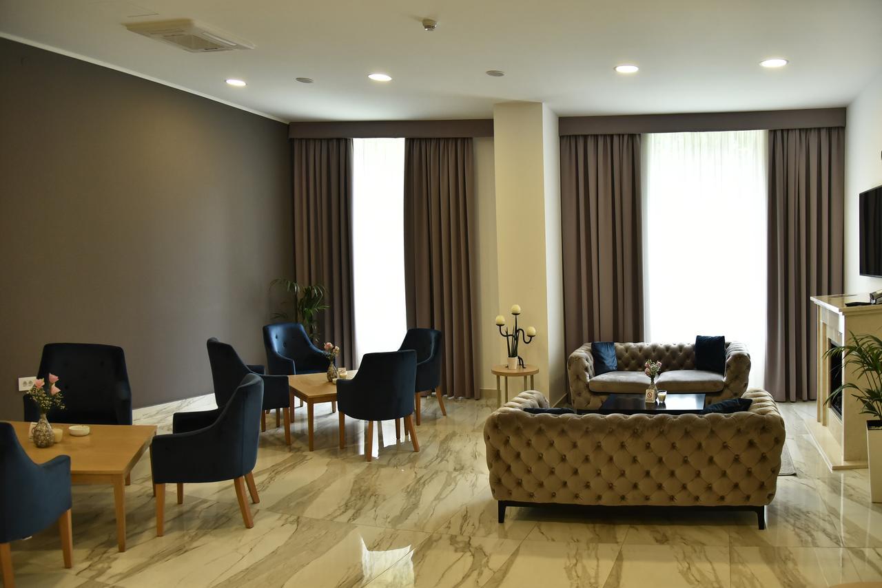 Miznah Hotels & Resorts Backa Topola Exteriör bild